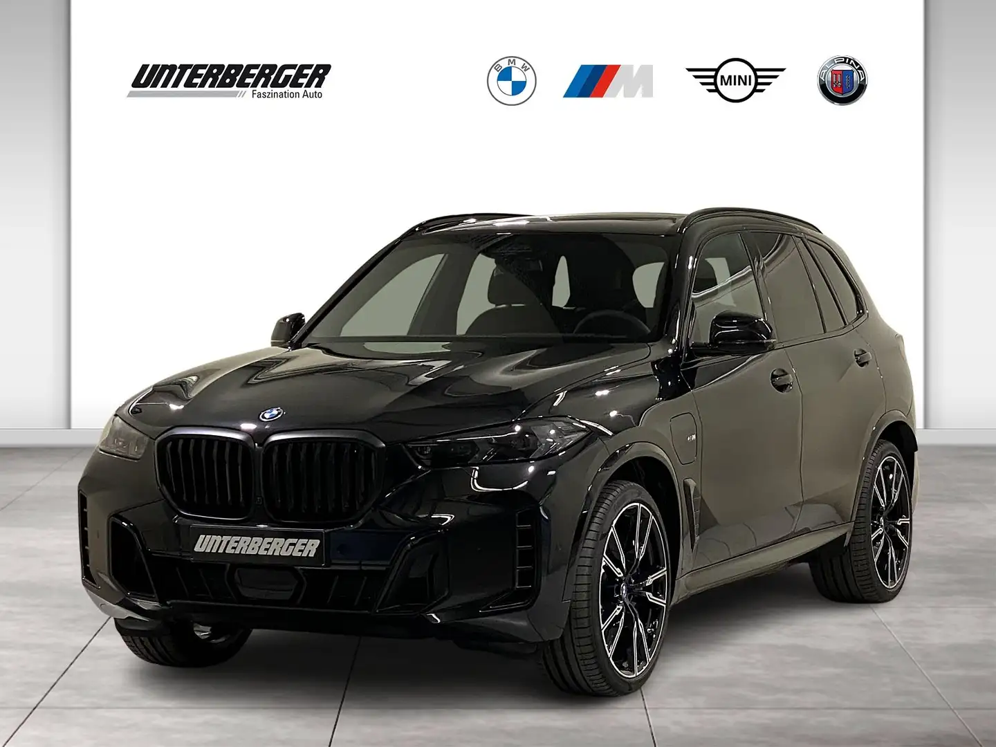 BMW X5 xDrive50e M Sport Pro DA+ PA+ HK Pano AHK Aktivlen Noir - 1