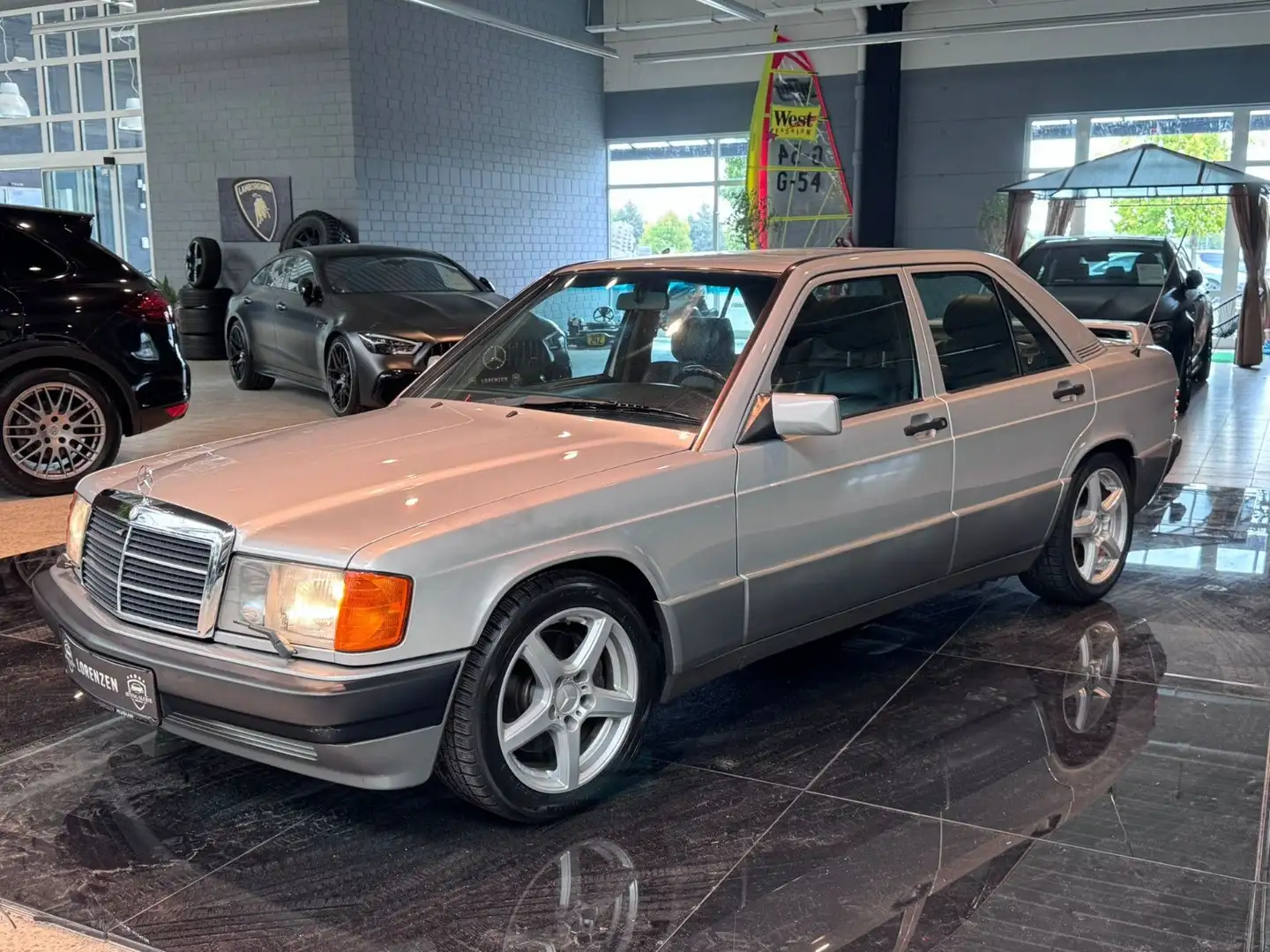 Mercedes-Benz 190 E W201 AMG 3.2l 1of39 Sportsitze vo+hi Klima Zilver - 1