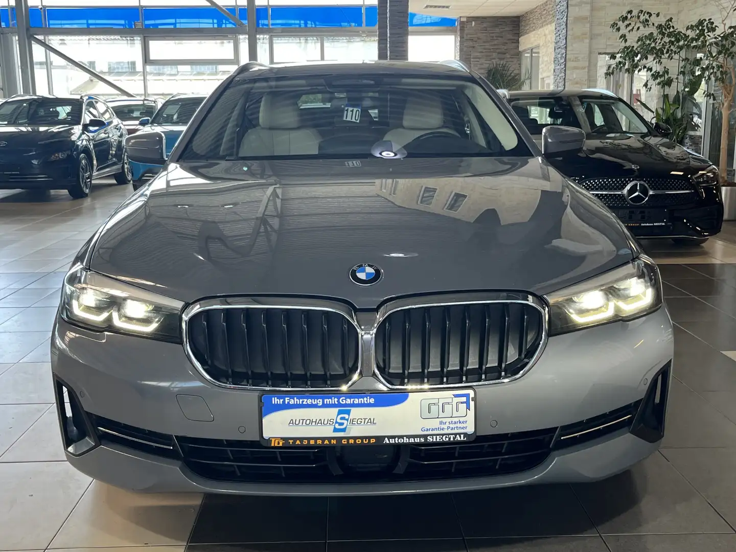 BMW 530 Mild-Hybrid Harman Kardon AHK LED dig.Cockpit Gris - 2