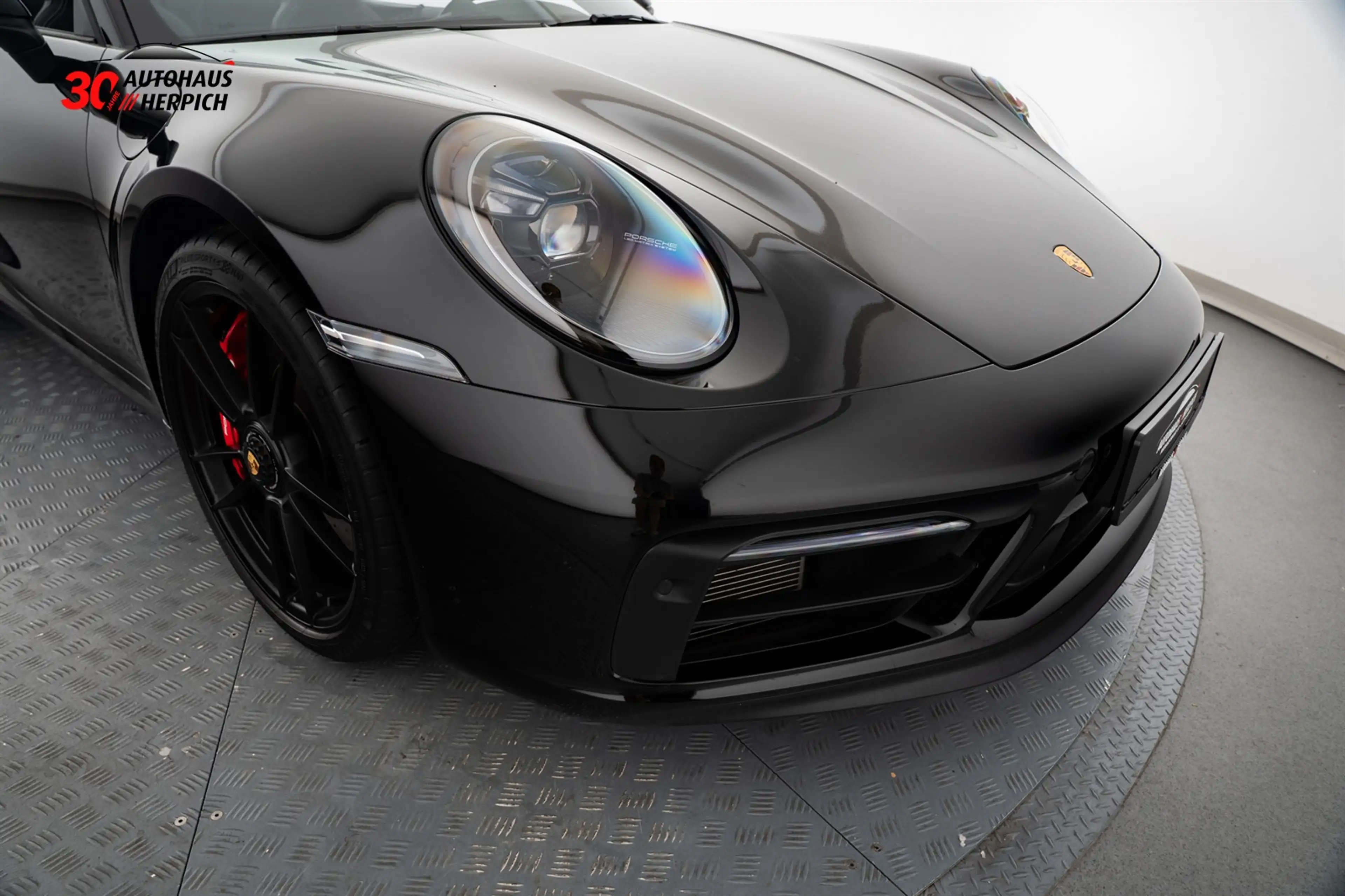 Porsche 992 Carrera GTS Cabrio Sitzbelüf HAL InnoD BOSE — photo 8