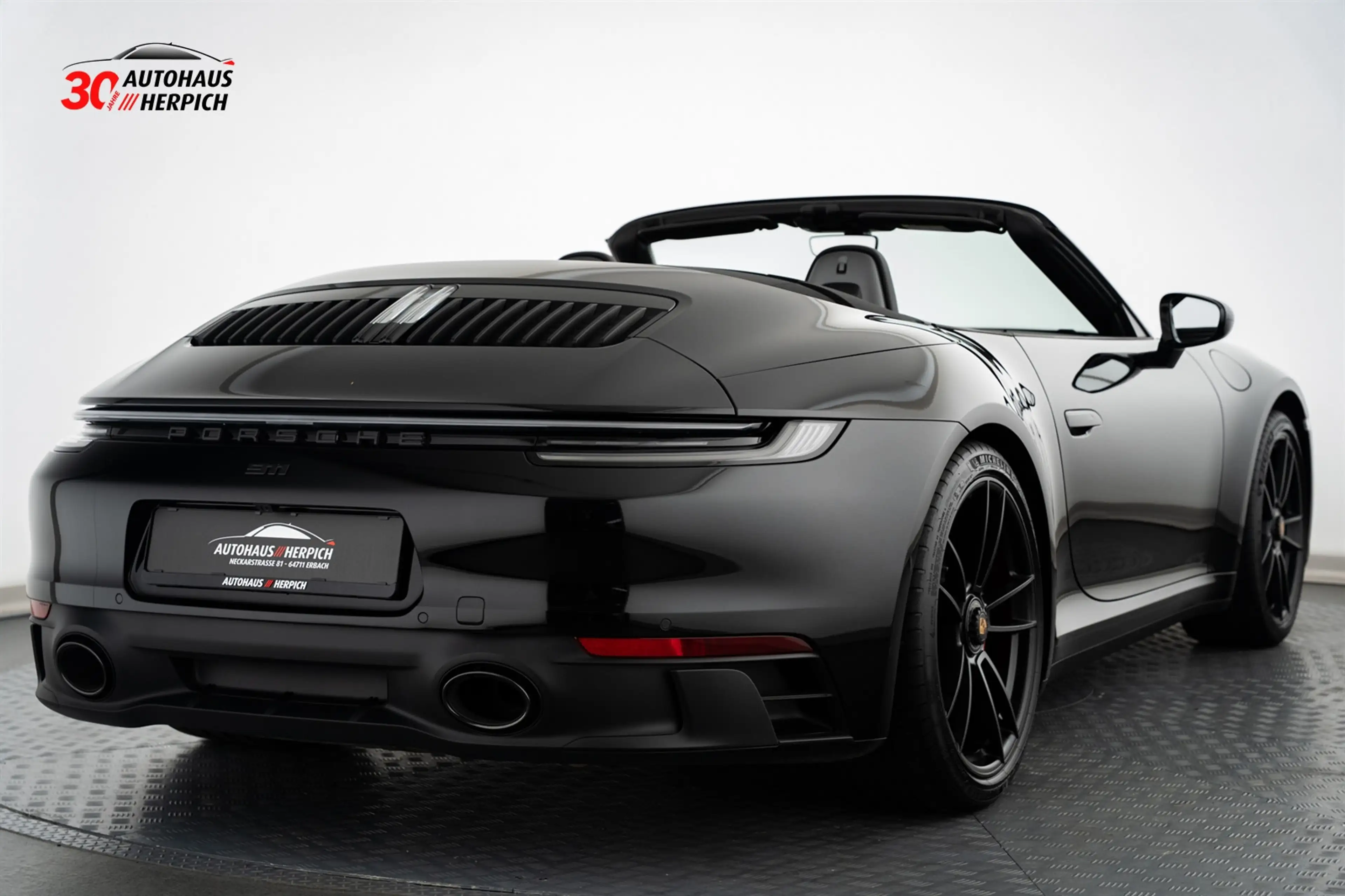Porsche 992 Carrera GTS Cabrio Sitzbelüf HAL InnoD BOSE — photo 5