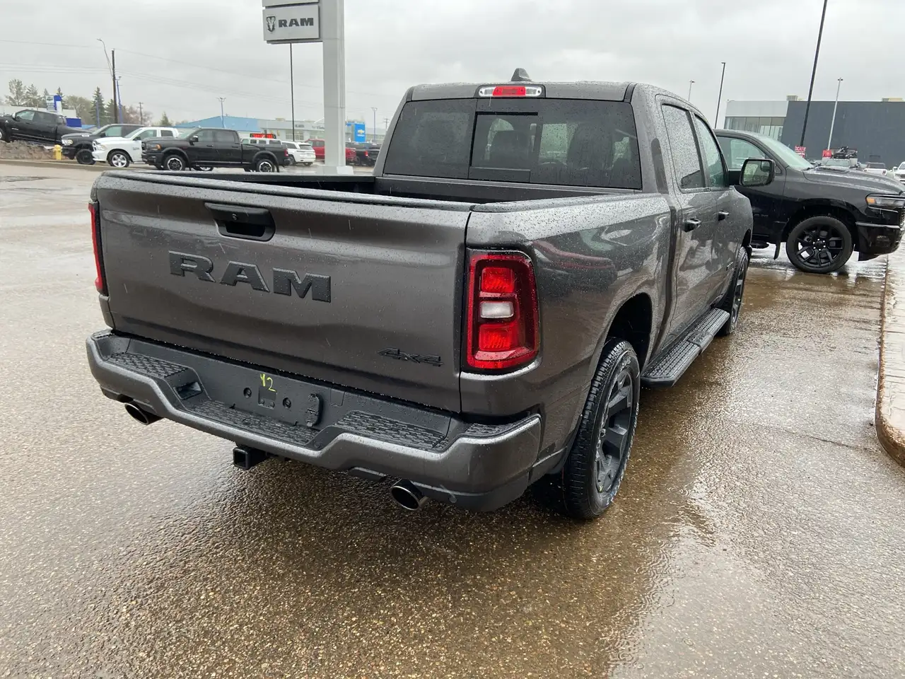 RAM 1500 снимка RAM 1500