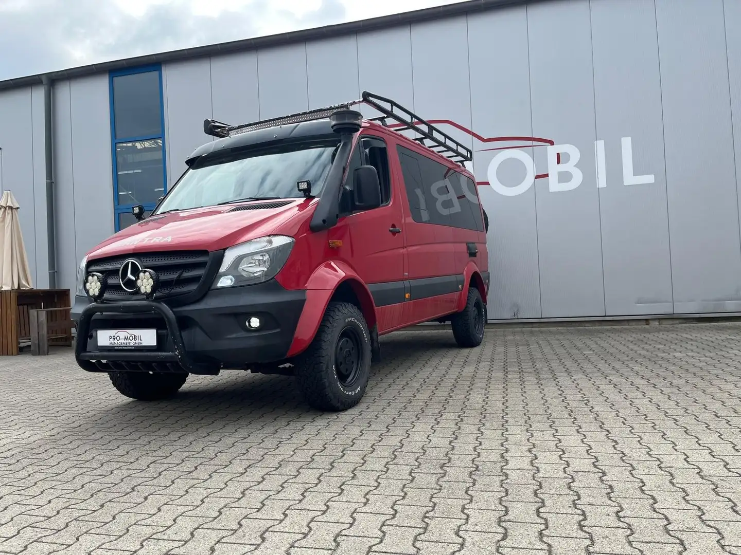 Mercedes-Benz Sprinter W906 Achleitner Mantra 4x4 Rot - 2