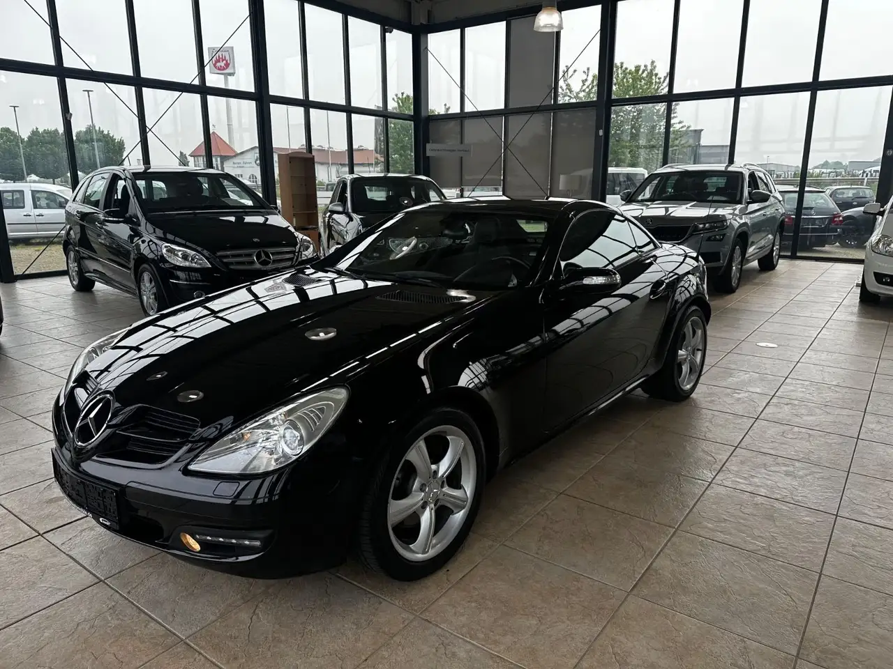 Mercedes-Benz SLK 280