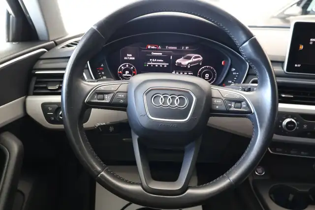 Audi A4 view 15