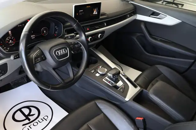 Audi A4 view 9