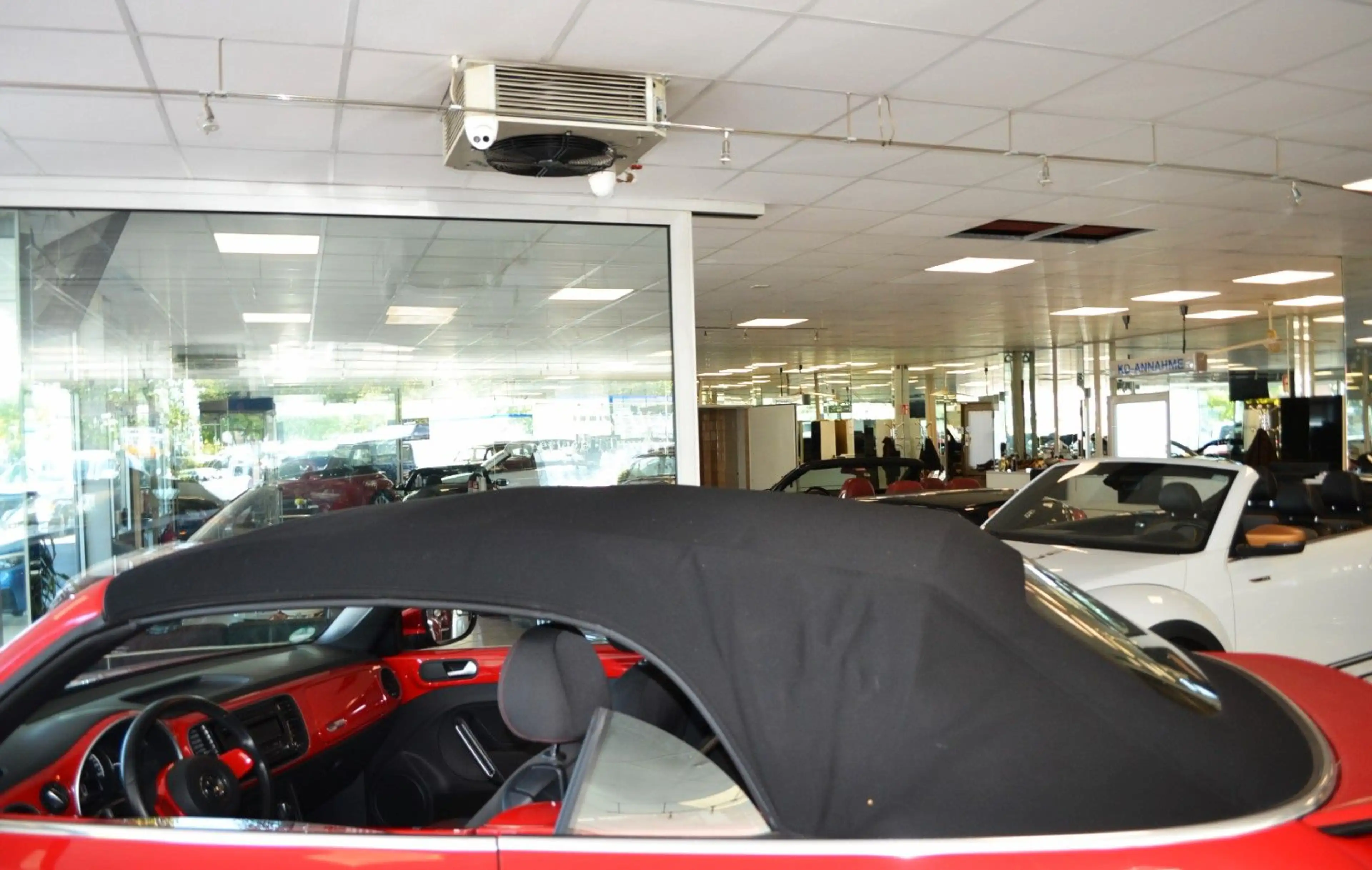 Volkswagen Beetle Cabriolet Design BMT — photo 7