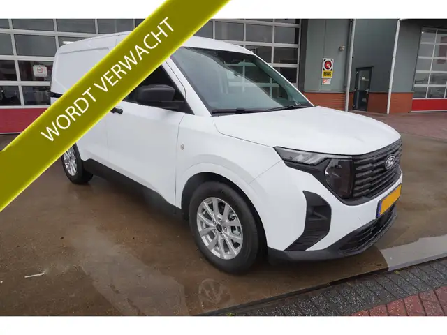 Ford Transit Courier 1.0 EcoBoost 125PK Trend Benzine Automaat Airco |