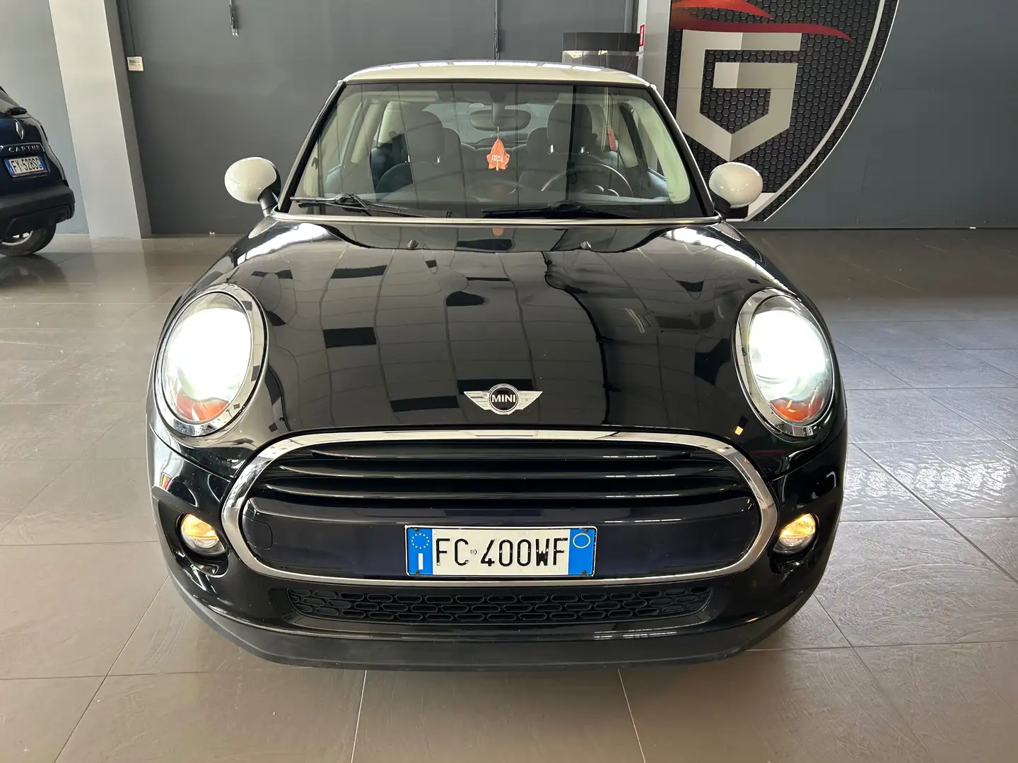 MINI Cooper D Mini 1.5 Cooper D 3p AUTOMATICA-EURO6 Fekete - 1
