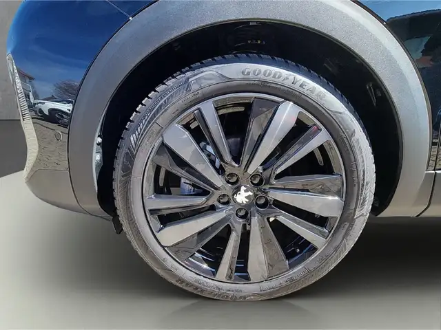 Peugeot 3008 view 11