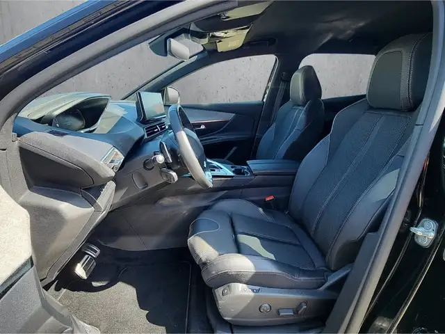 Peugeot 3008 view 9
