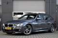 BMW 318 3 Serie Touring 318i M Sport Shadow Edition | Pano Grijs - thumbnail 1