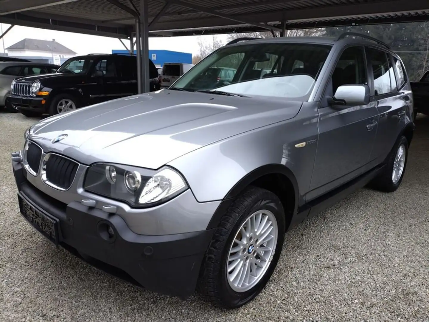 BMW X3 2.0d 4x4 !Top Zustand 1. Besitz! Silber - 1