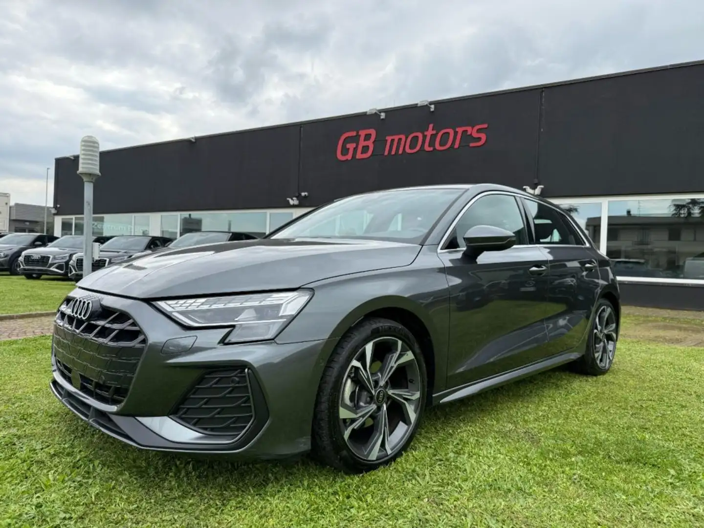 Audi A3 SPB 35 TDI S tronic S line ed. NAVI - LED - ACC Grigio - 2