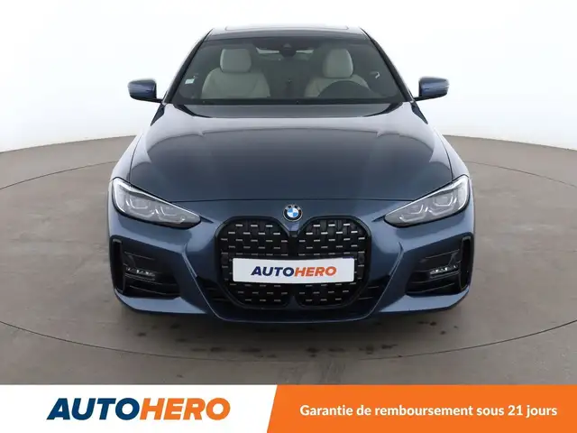 BMW 4 Series view 9