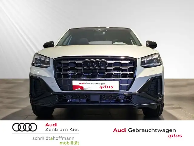 Audi Q2 view 2