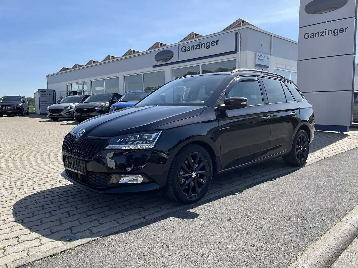 Skoda Fabia III Combi 1.0 TSI DSG Ambition, 1.HAND+GARANTIE+LE Zwart - 1