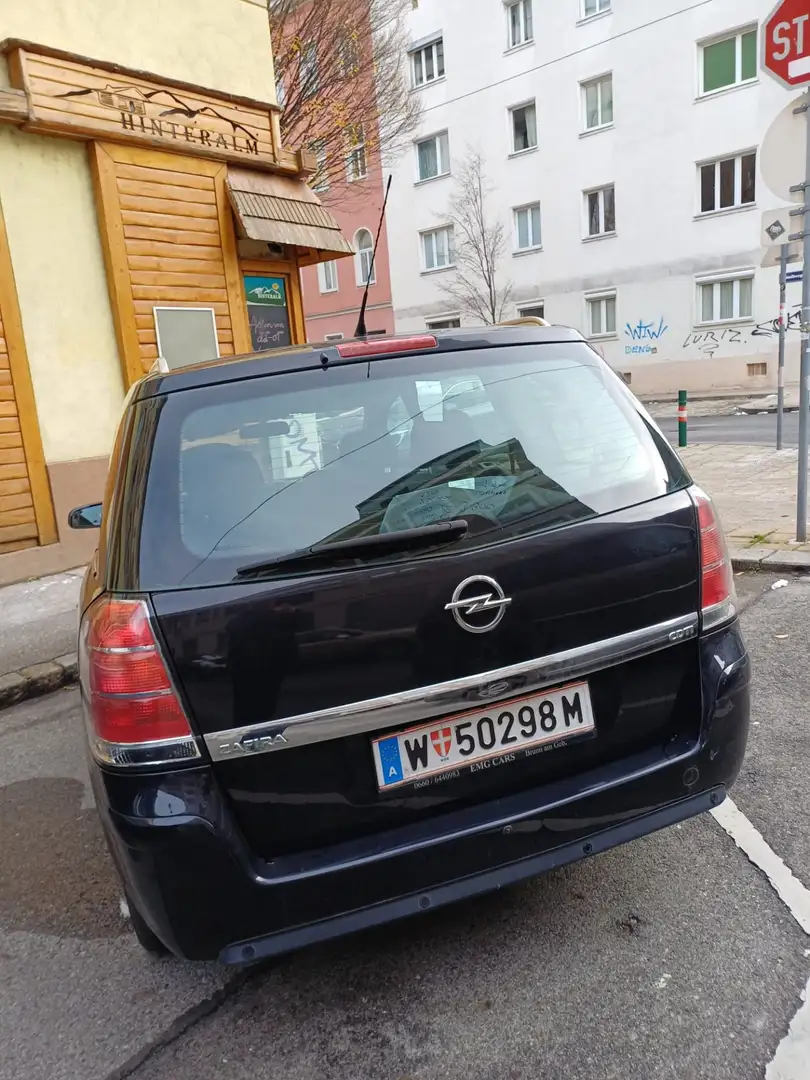 Opel Zafira 1,9 CDTI Cool & Sound DPF - 1
