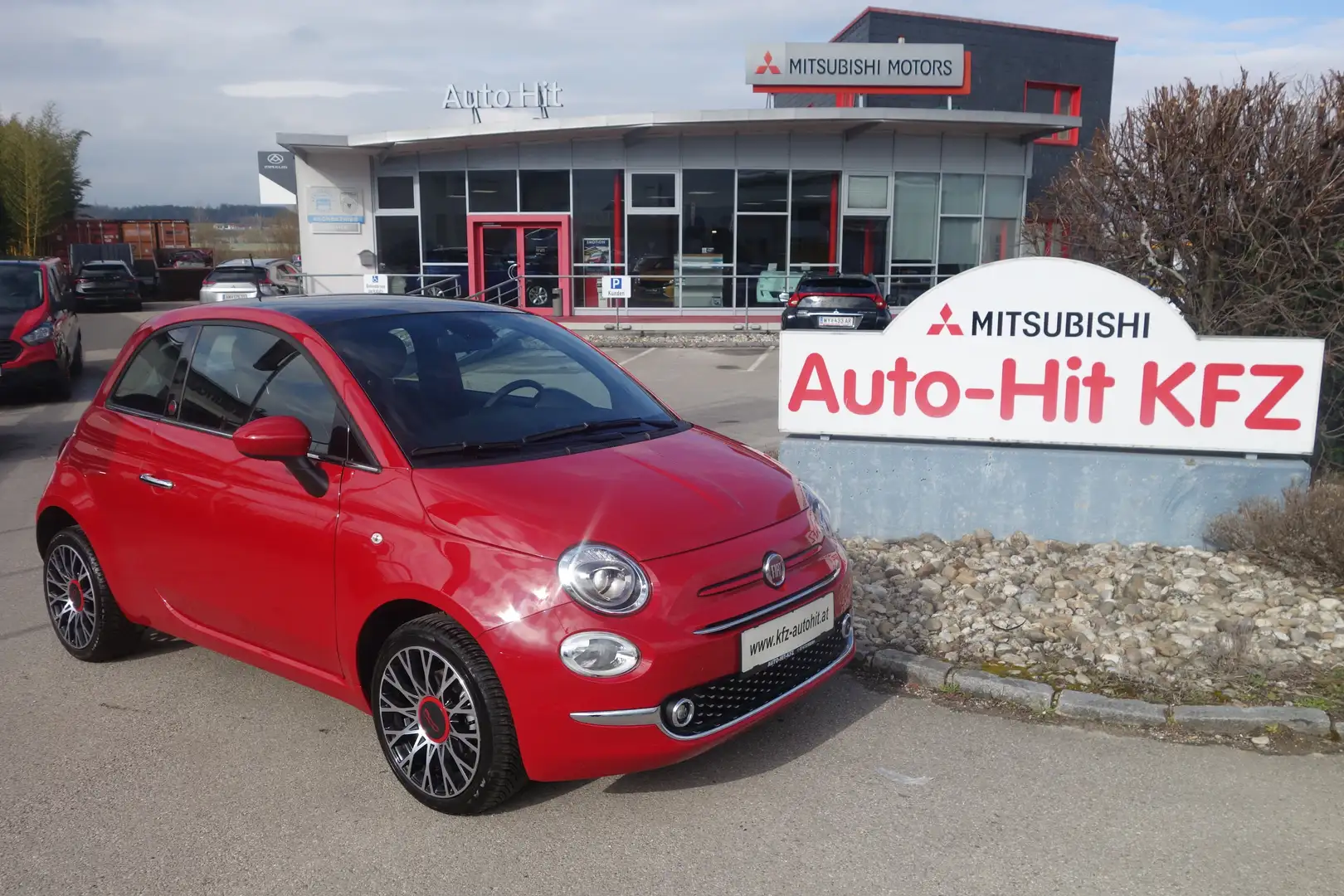 Fiat 500 Hybrid 70 (RED)*Panoramaglasdach/leasingfähig* Rot - 1