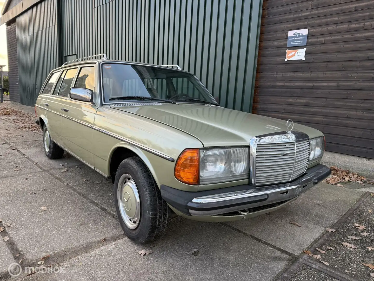 Mercedes-Benz 280 200-280 Combi TE Zelená - 1
