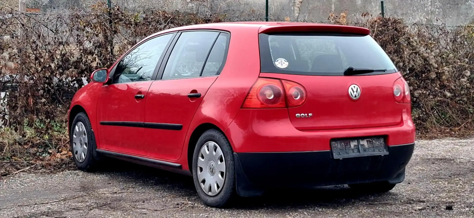Volkswagen Golf 1.4 Trendline Red - 2