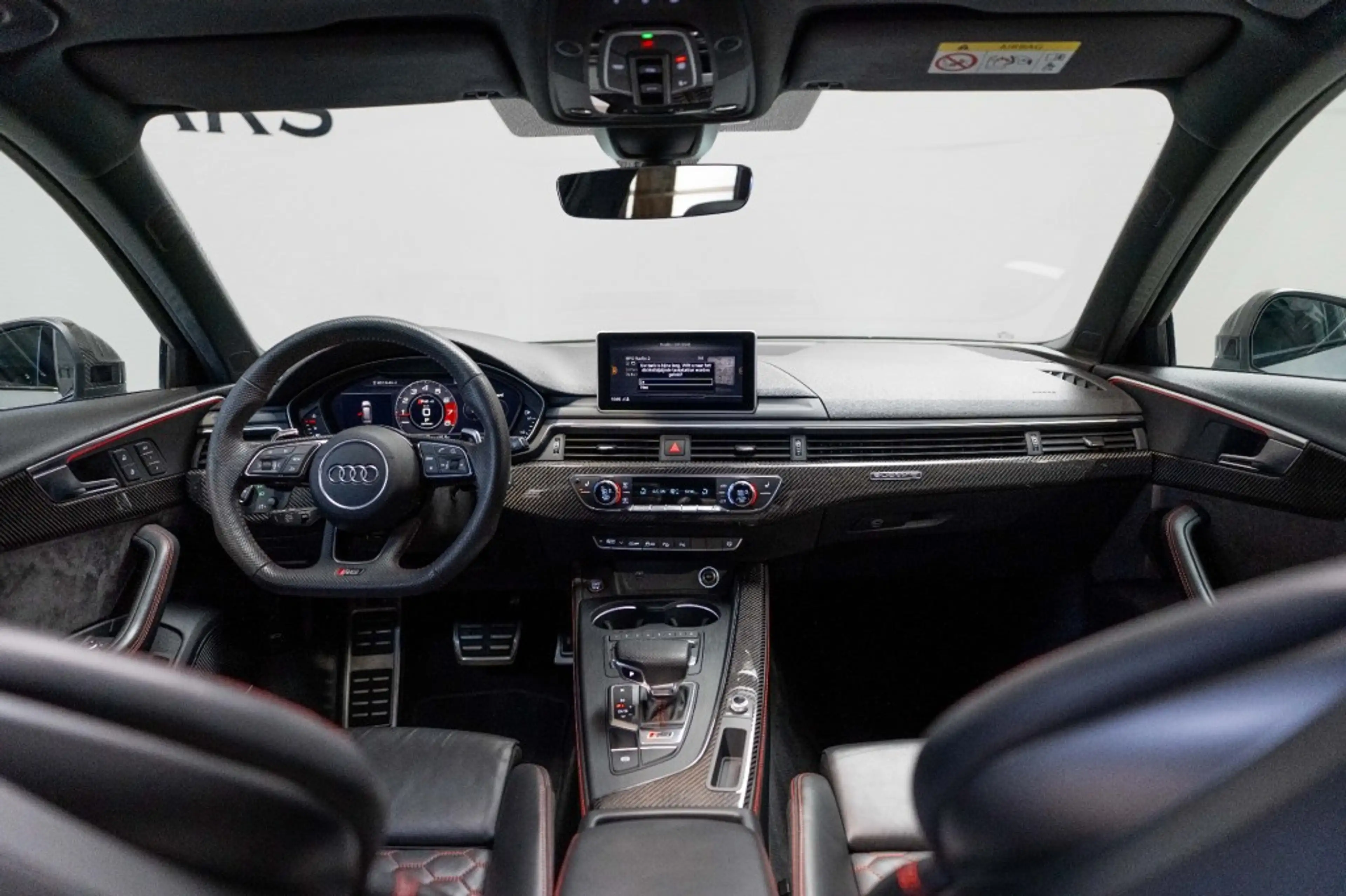 Audi RS4 2.9 TFSI 450 PK, Panodak, B&O audio, Head-up, Ker — photo 7
