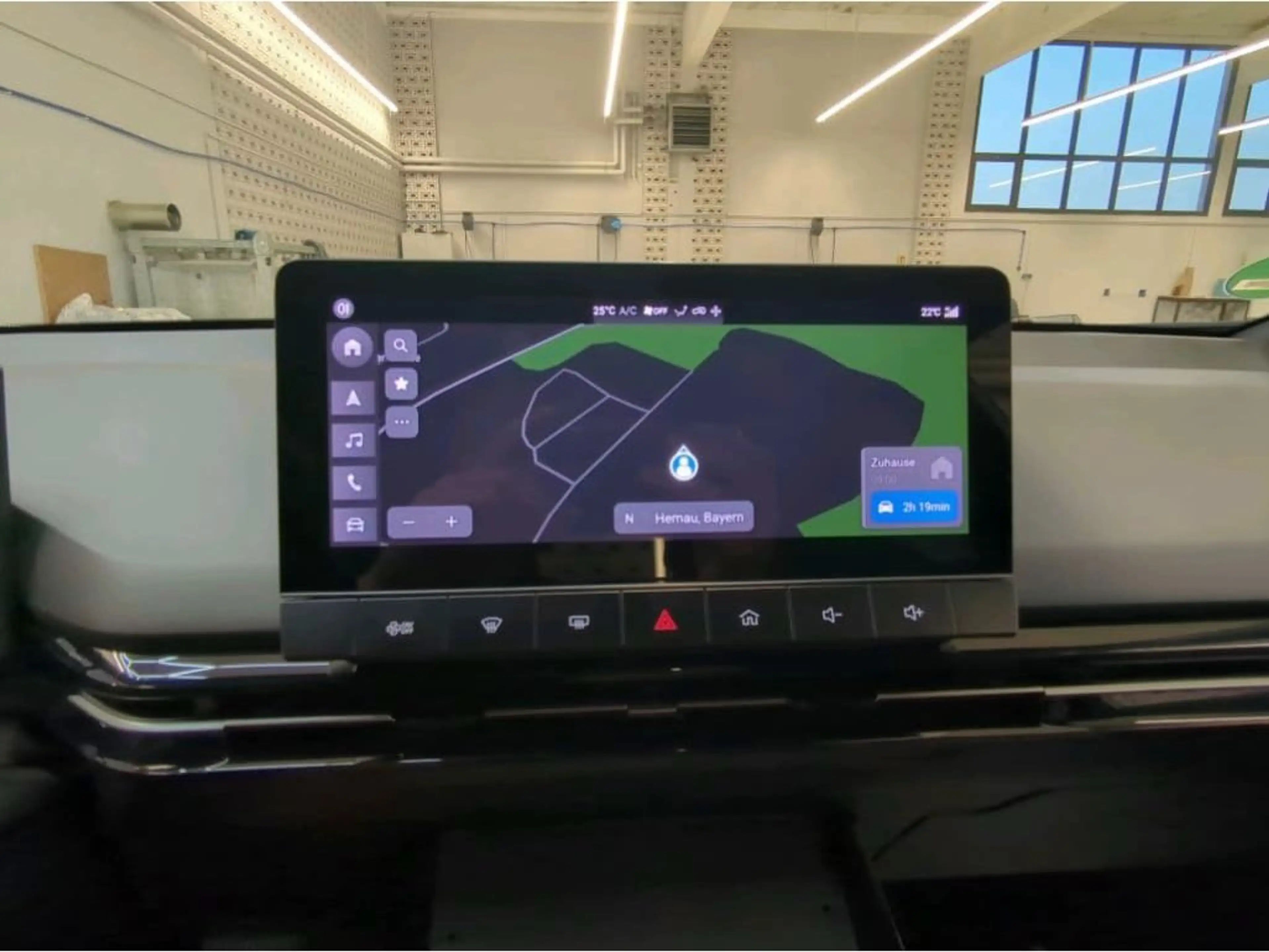 MG MG4 150 kW Luxury 64 kWh 360° ACC BLIS LED Lane AUT Kl — photo 11