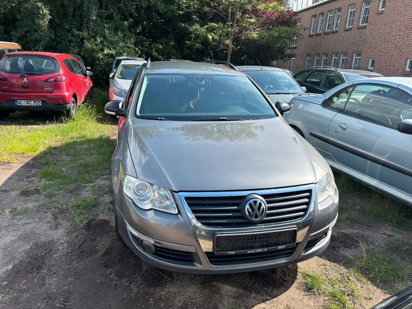 Volkswagen Passat Variant Comfortline, Automtik! AHK! Grau - 2