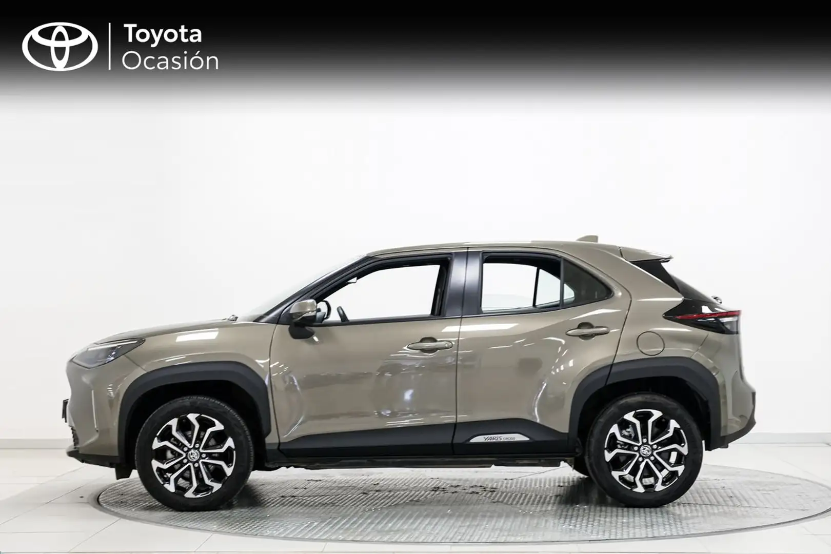 Toyota Yaris Cross Active Tech Jaune - 2