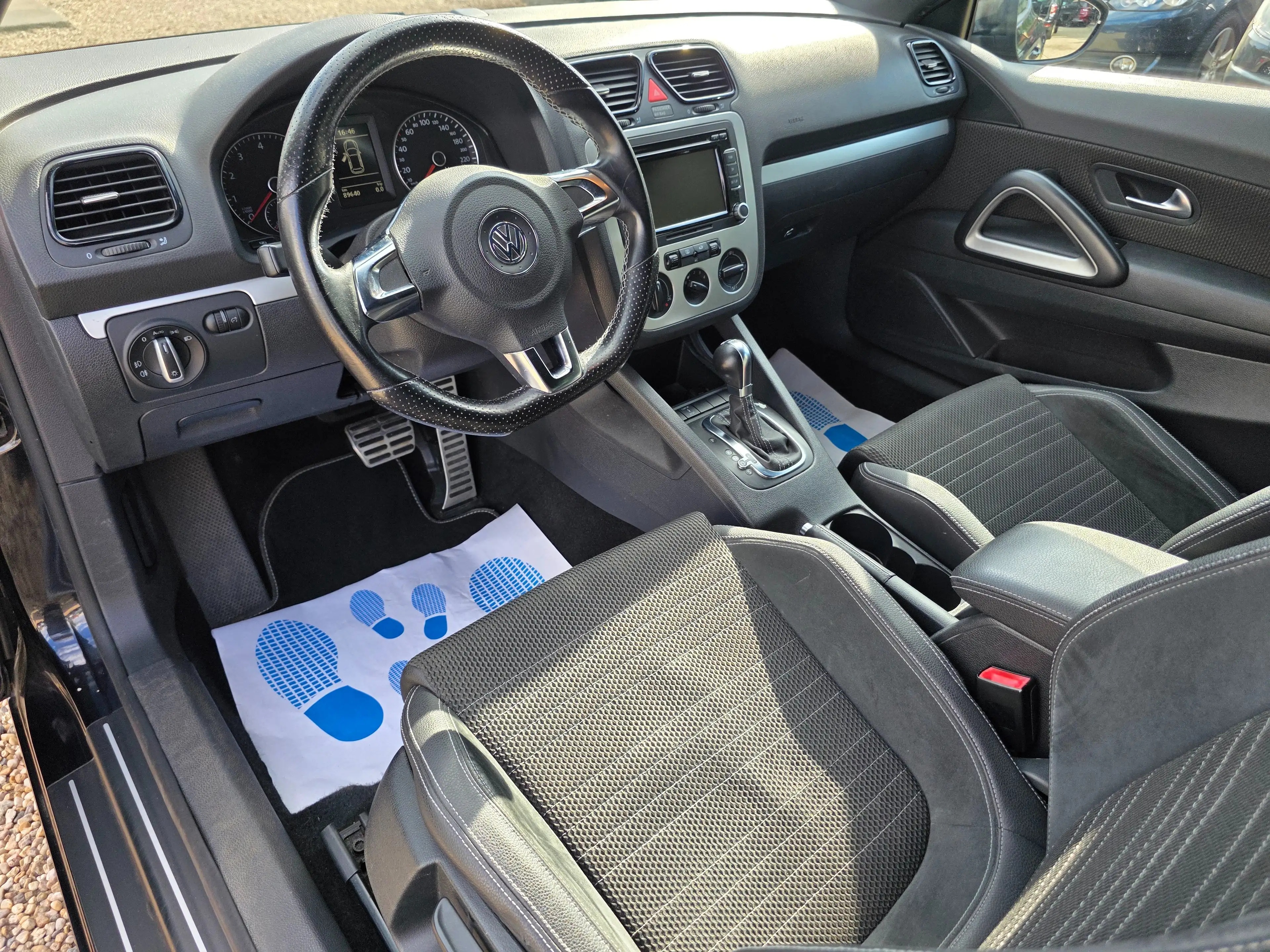 Volkswagen Scirocco Scirocco 1.4 TSI DSG*Autom.*Xenon*PDC*TÜV NEU* — photo 10