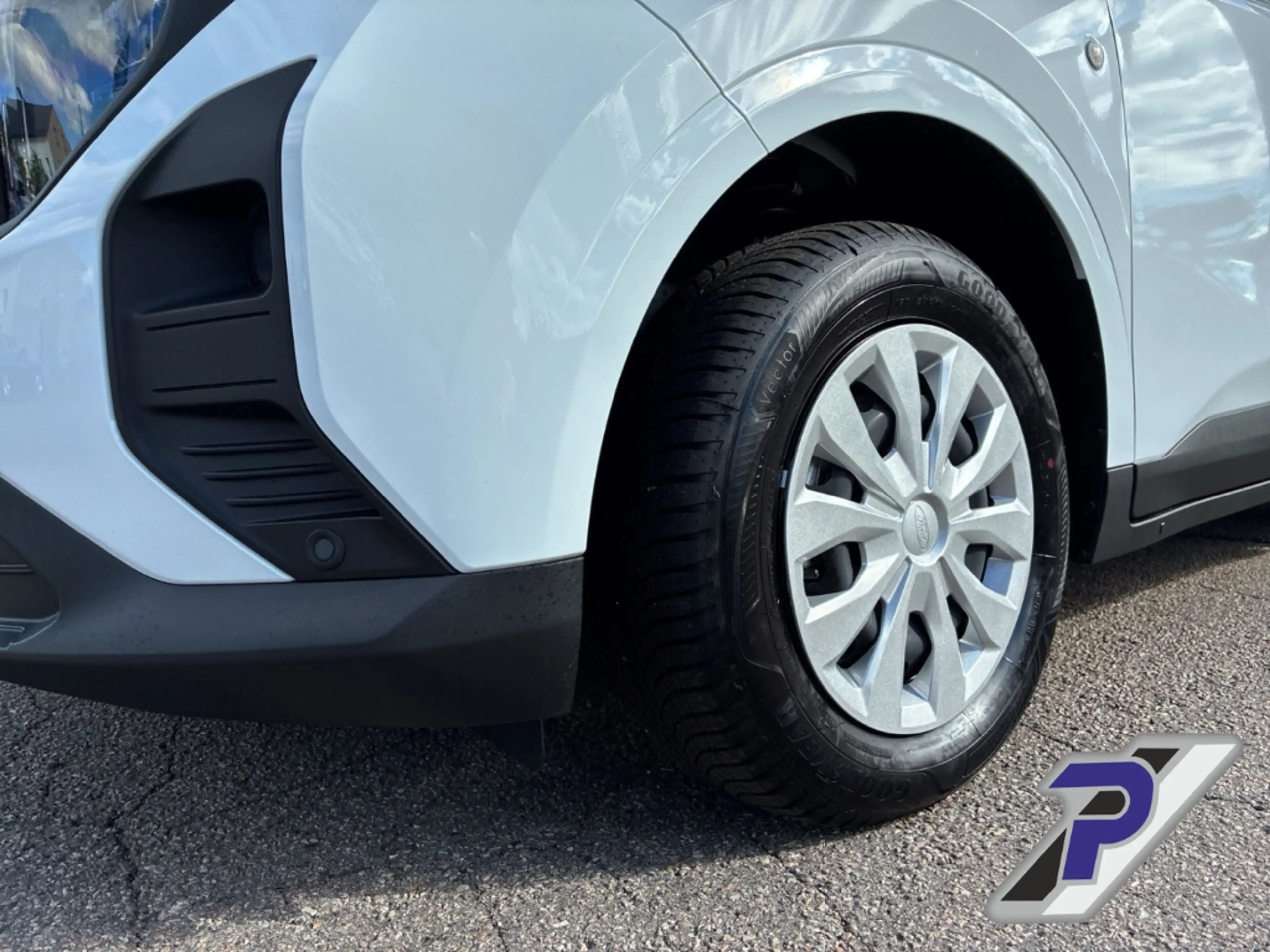 Ford Transit Courier Doppelkabine Trend WINTER-PAK2+FAHRERASSISTPAKET — photo 9