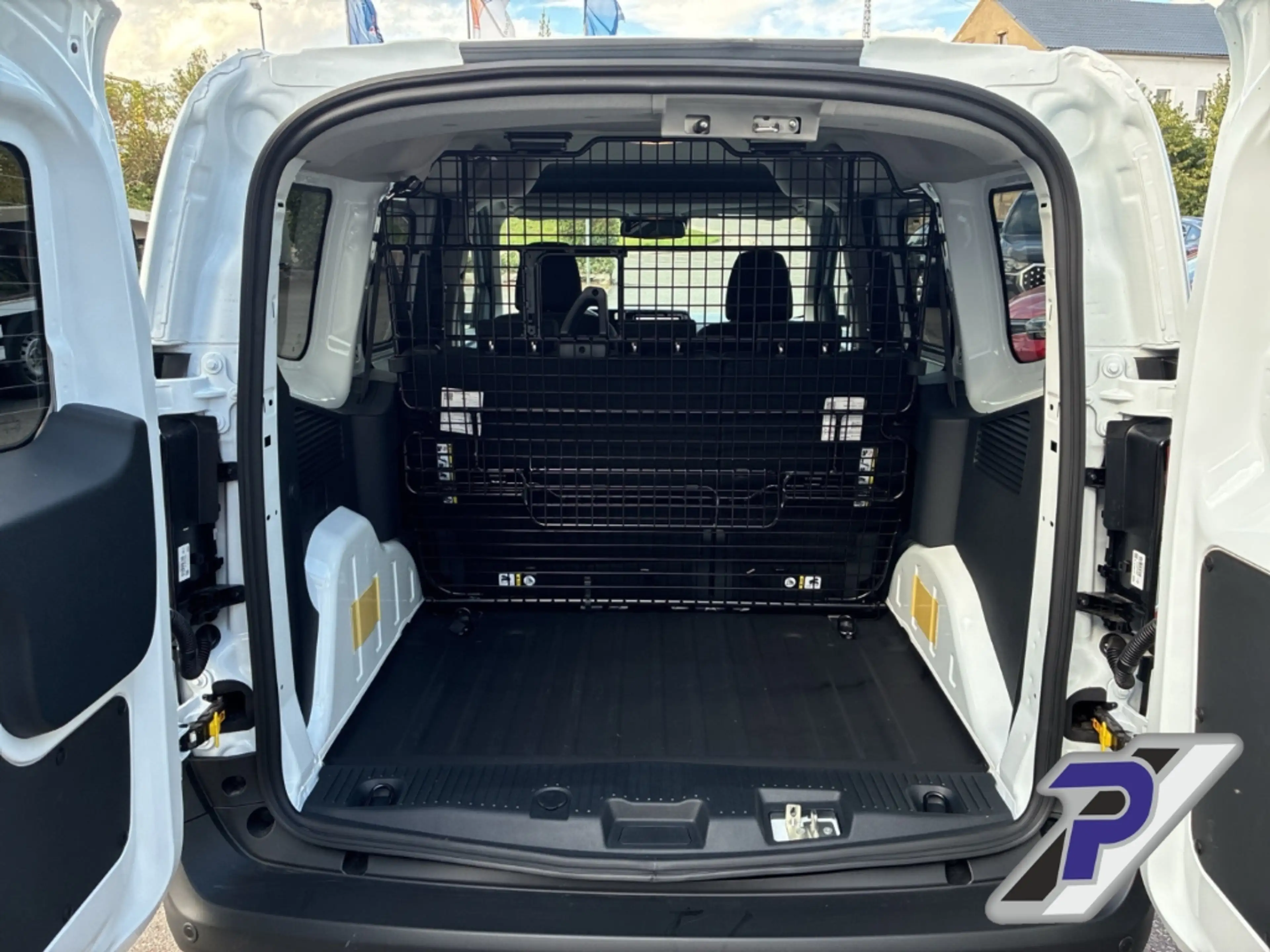 Ford Transit Courier Doppelkabine Trend WINTER-PAK2+FAHRERASSISTPAKET — photo 10