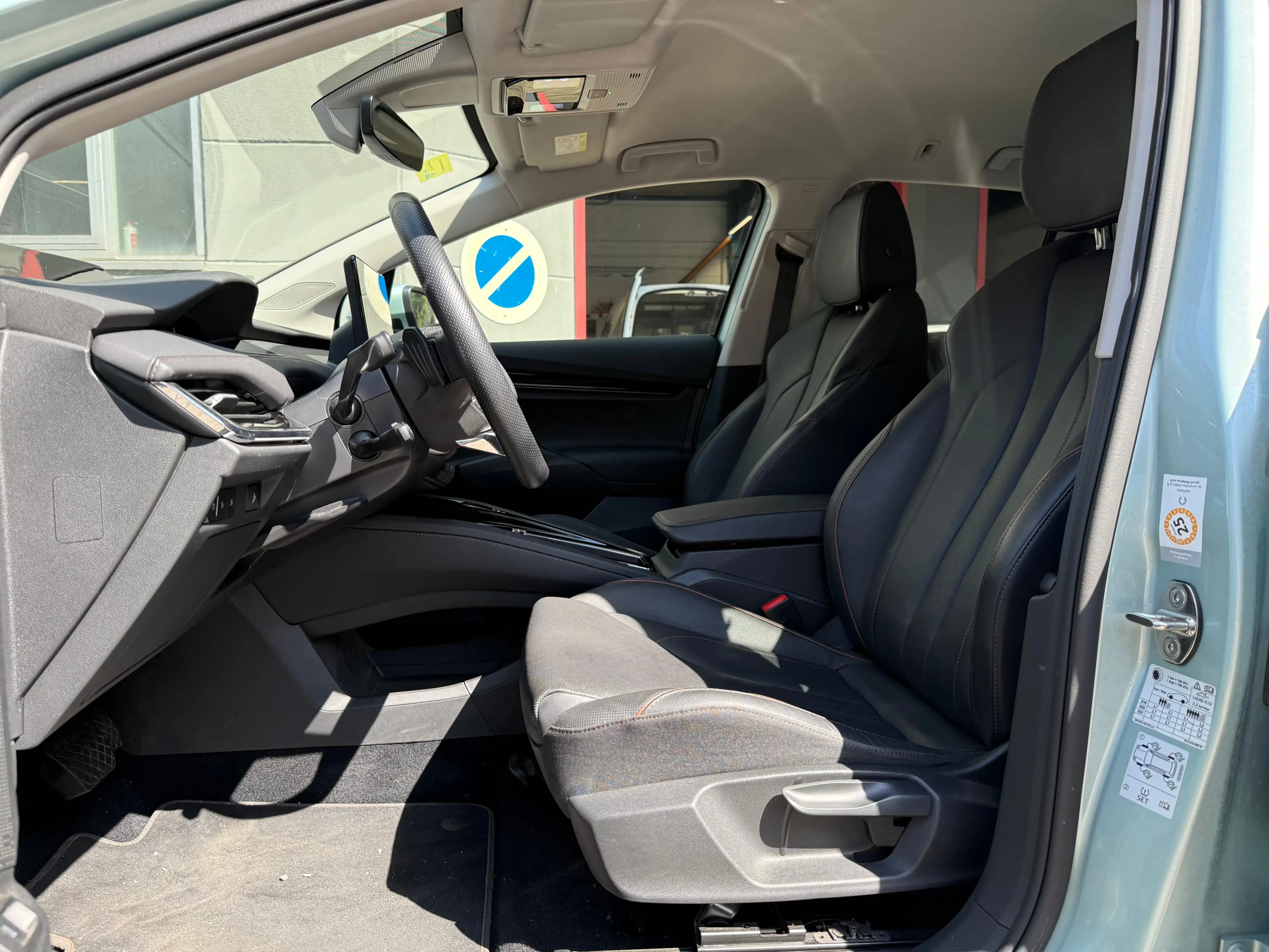 Skoda Enyaq 80 x Suite CCS+MATRIX+KAM+AHK+LEDER+SPORT