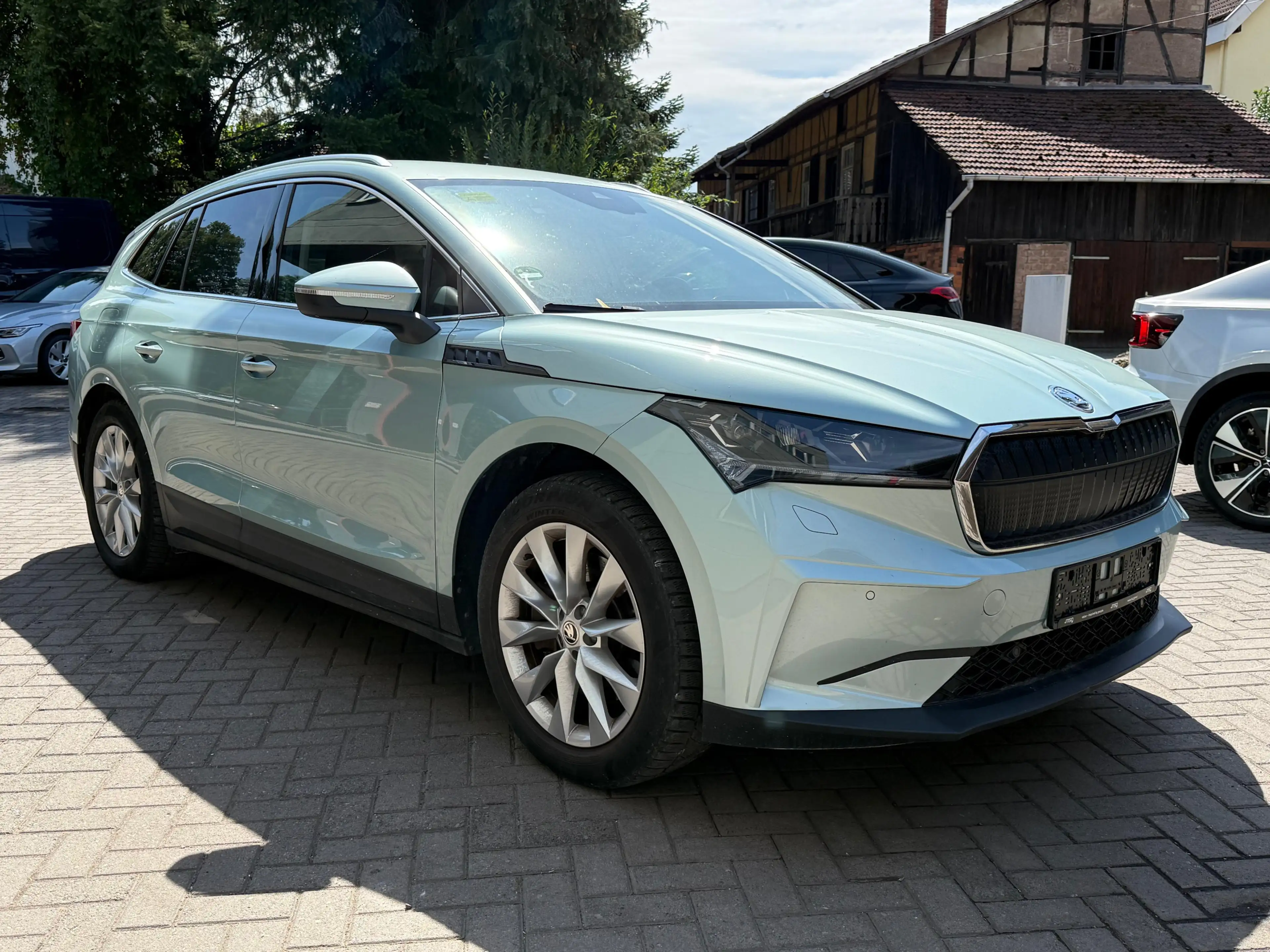 Skoda Enyaq 80 x Suite CCS+MATRIX+KAM+AHK+LEDER+SPORT