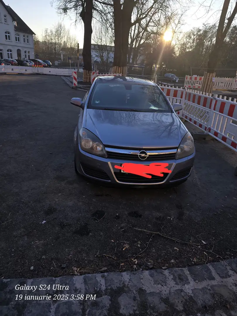 Opel Astra 1.9 CDTI DPF Sport - 1