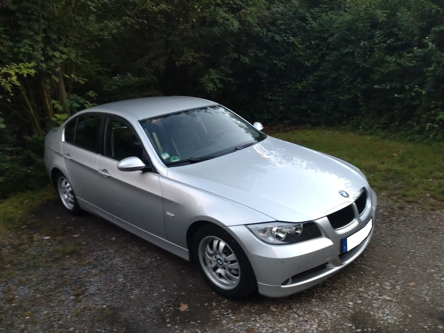 BMW 325 325i Automatik - 1. Hand - Silber Metallic Gris - 1