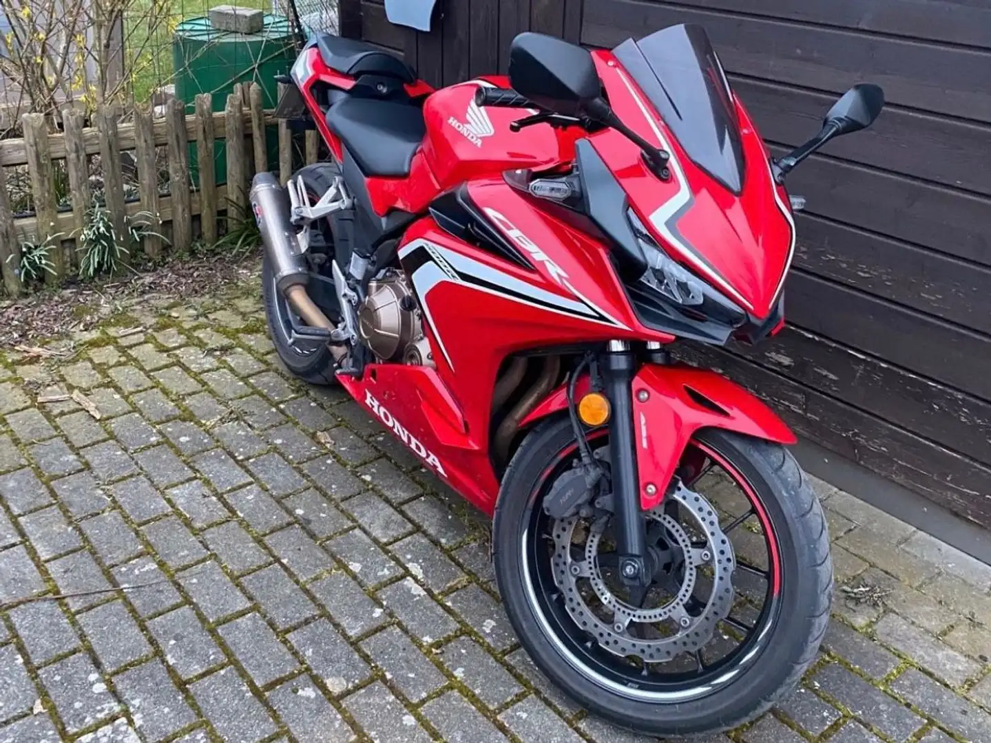 Honda CBR 500 R Czerwony - 1