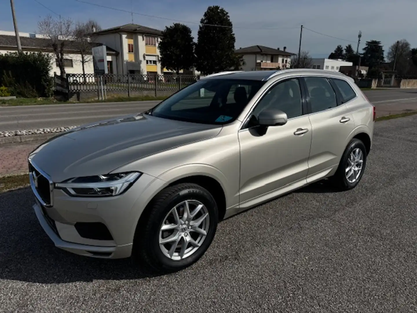 Volvo XC60 XC60 2.0 d4 Business geartronic - 1