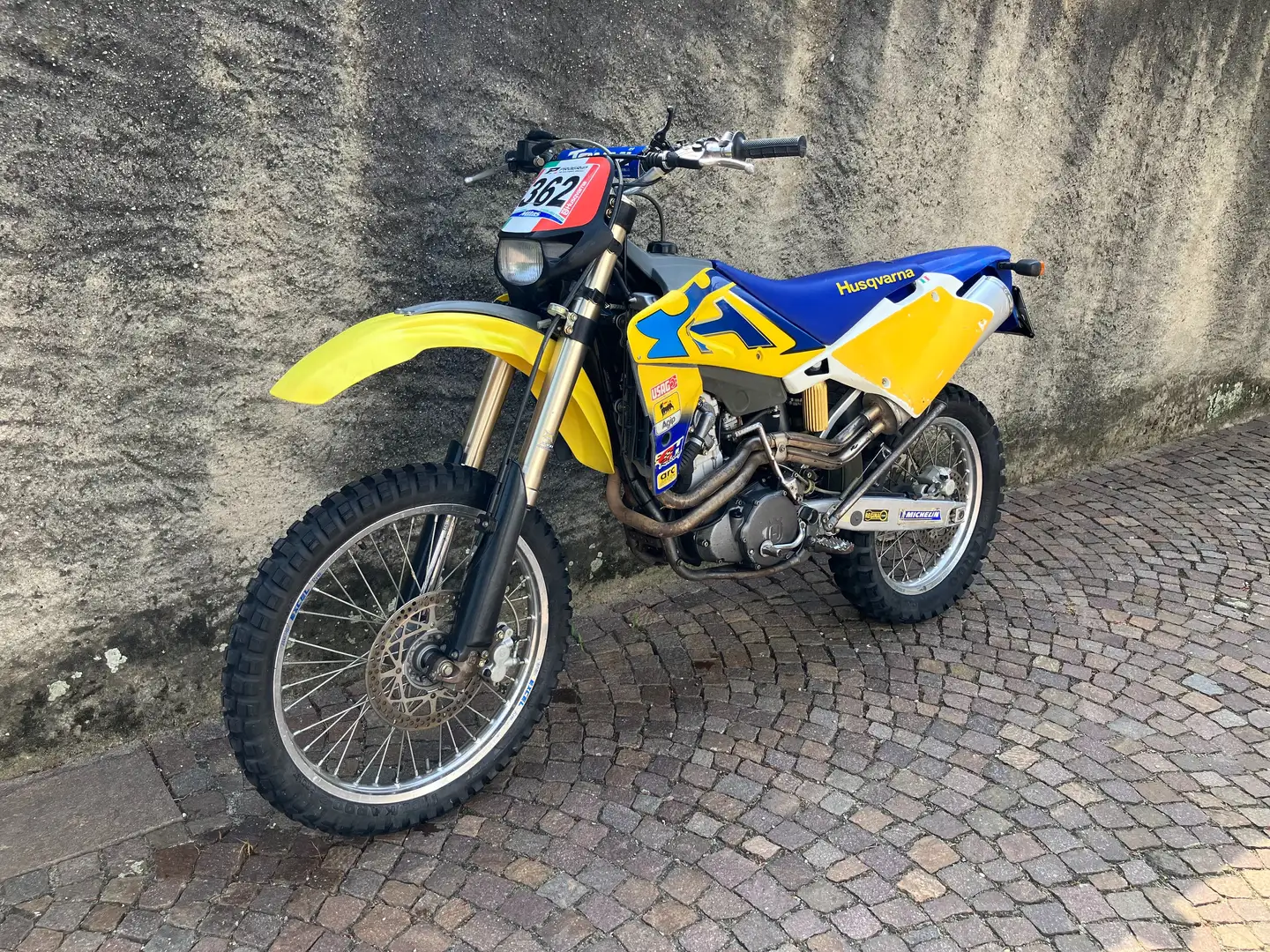 Husqvarna TE 570 Amarillo - 2