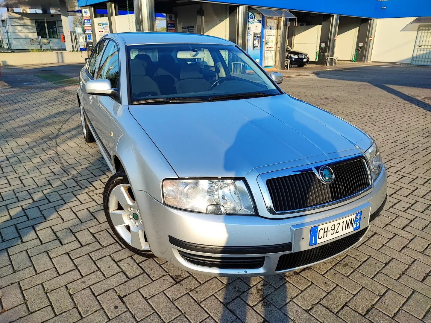 Skoda Superb 1.9 tdi Comfort - 2