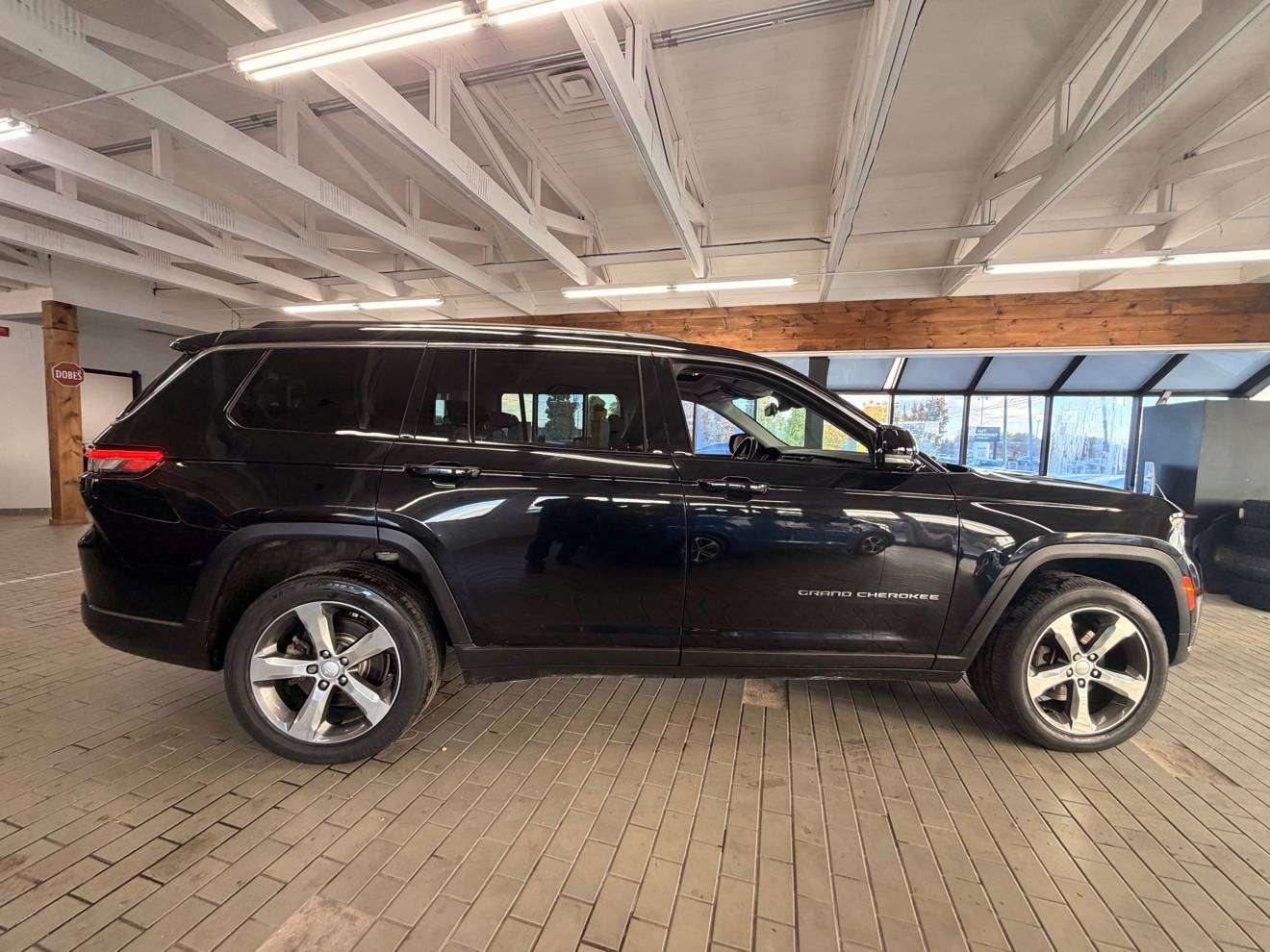 2021 Jeep Grand Cherokee L