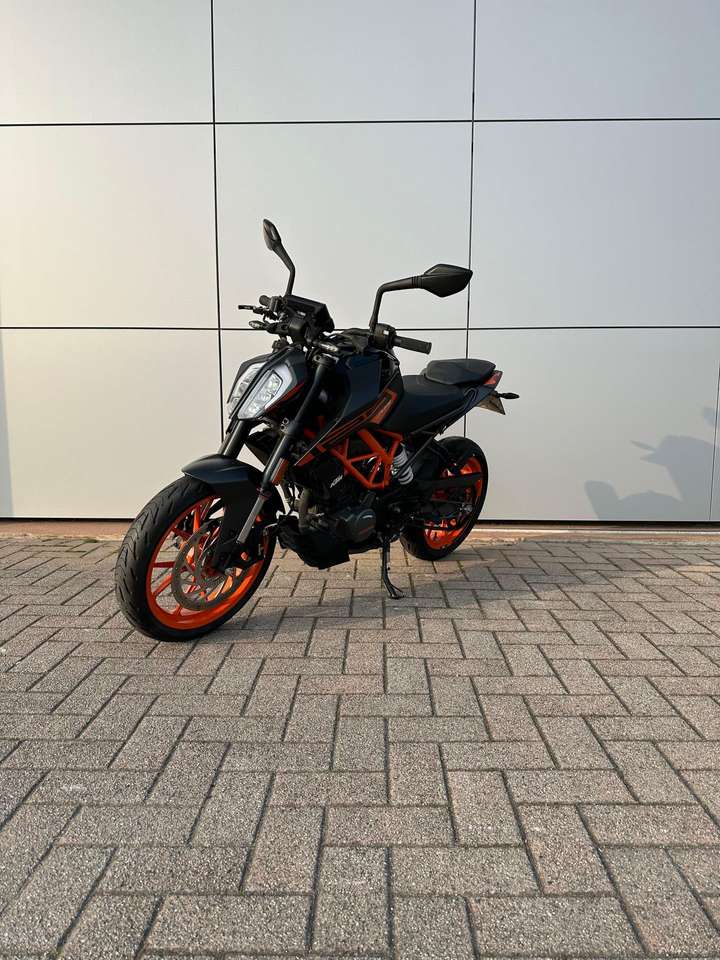 KTM 125 Duke