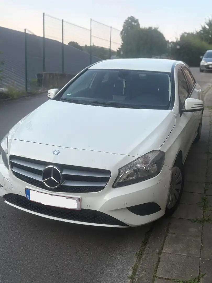 Mercedes-Benz A 180 Blanc - 2