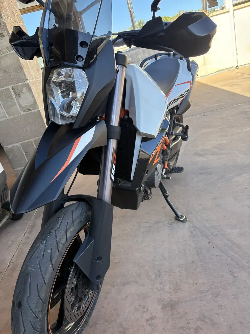 KTM 990 Supermoto sport - 1