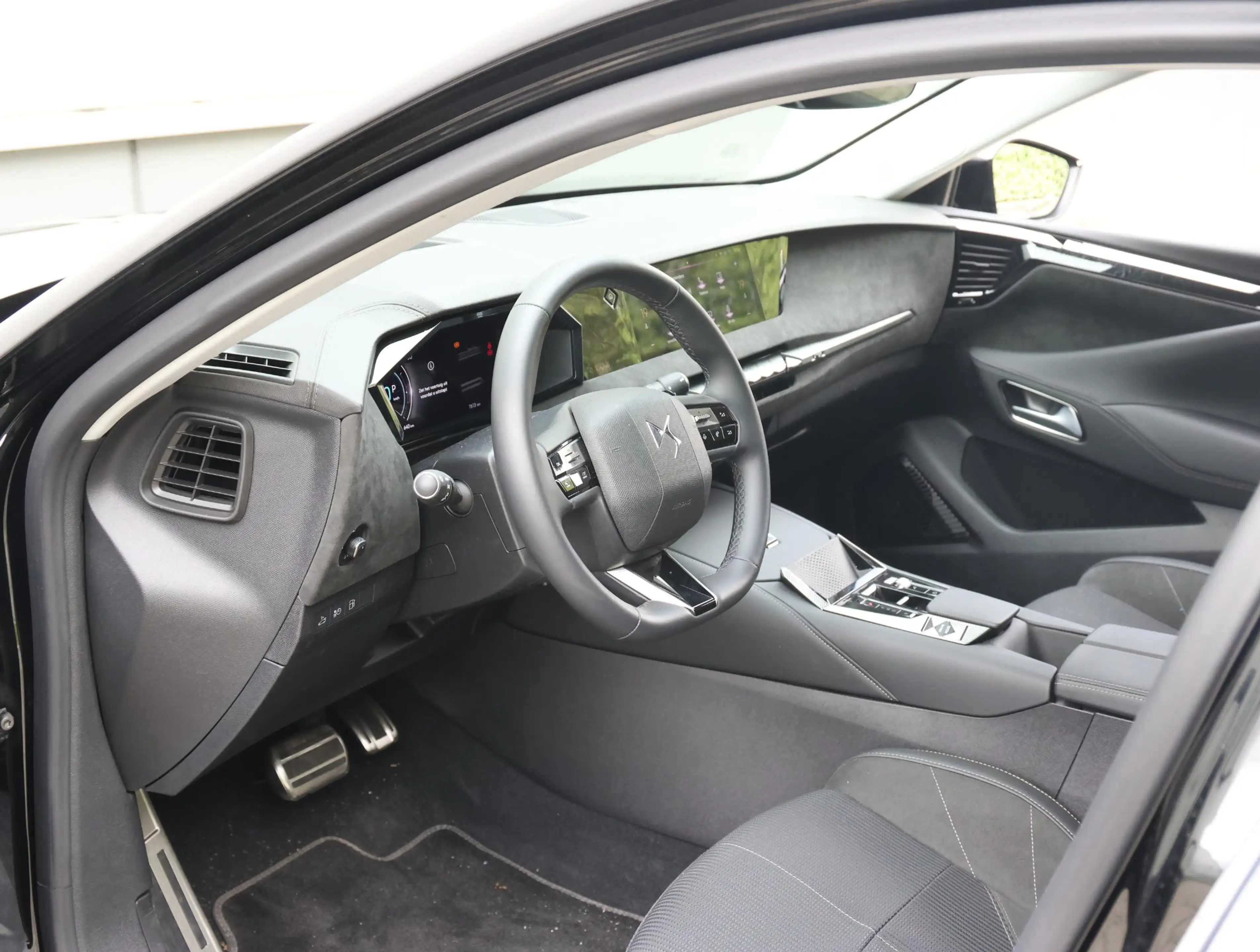 DS Automobiles N°4 1.6 PHEV Pallas Comfort Tech Pack | Navigatie | Ca — photo 11