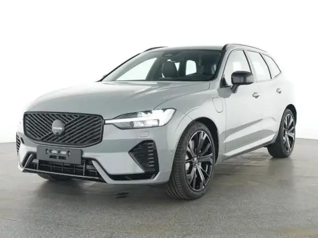 Volvo XC60 T8 Plus Black Edition Plug In Hybrid*LUFTF