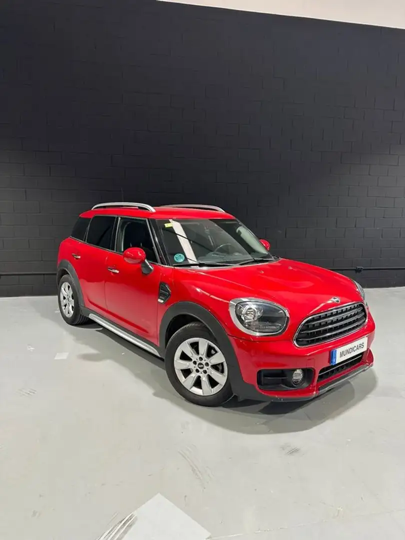 MINI One Countryman Roşu - 2