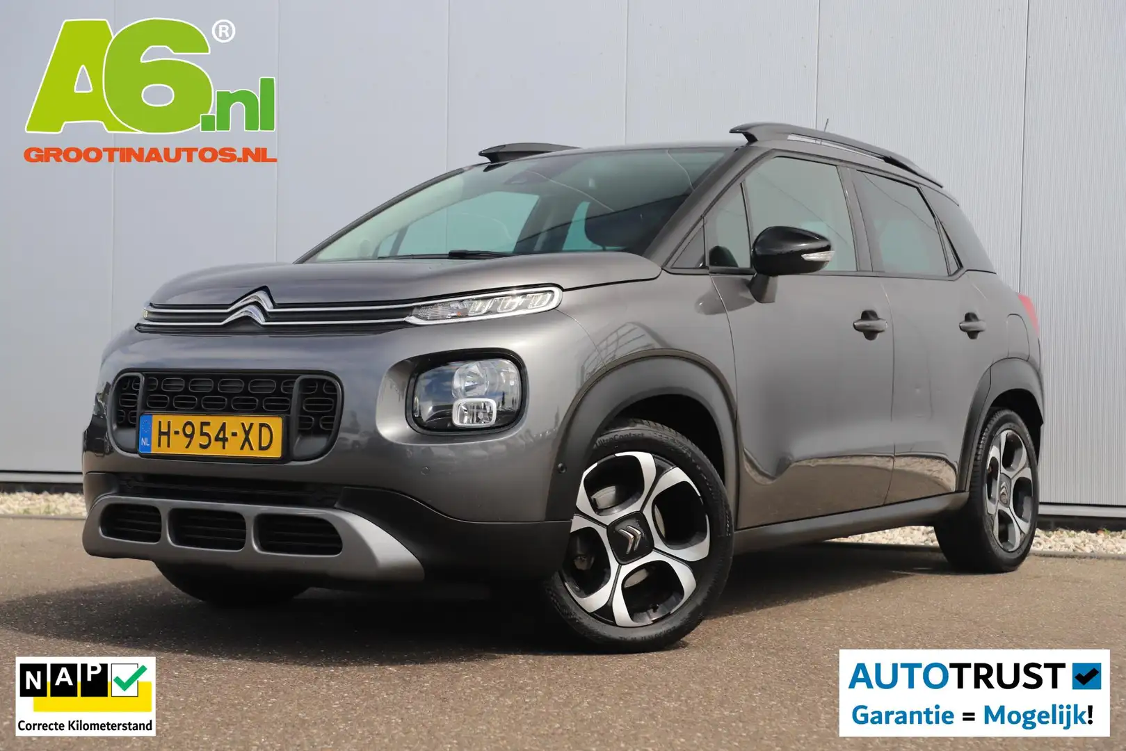Citroen C3 Aircross 1.2 PureTech S&S Shine 110PK Keyless Navigatie Car Grijs - 1