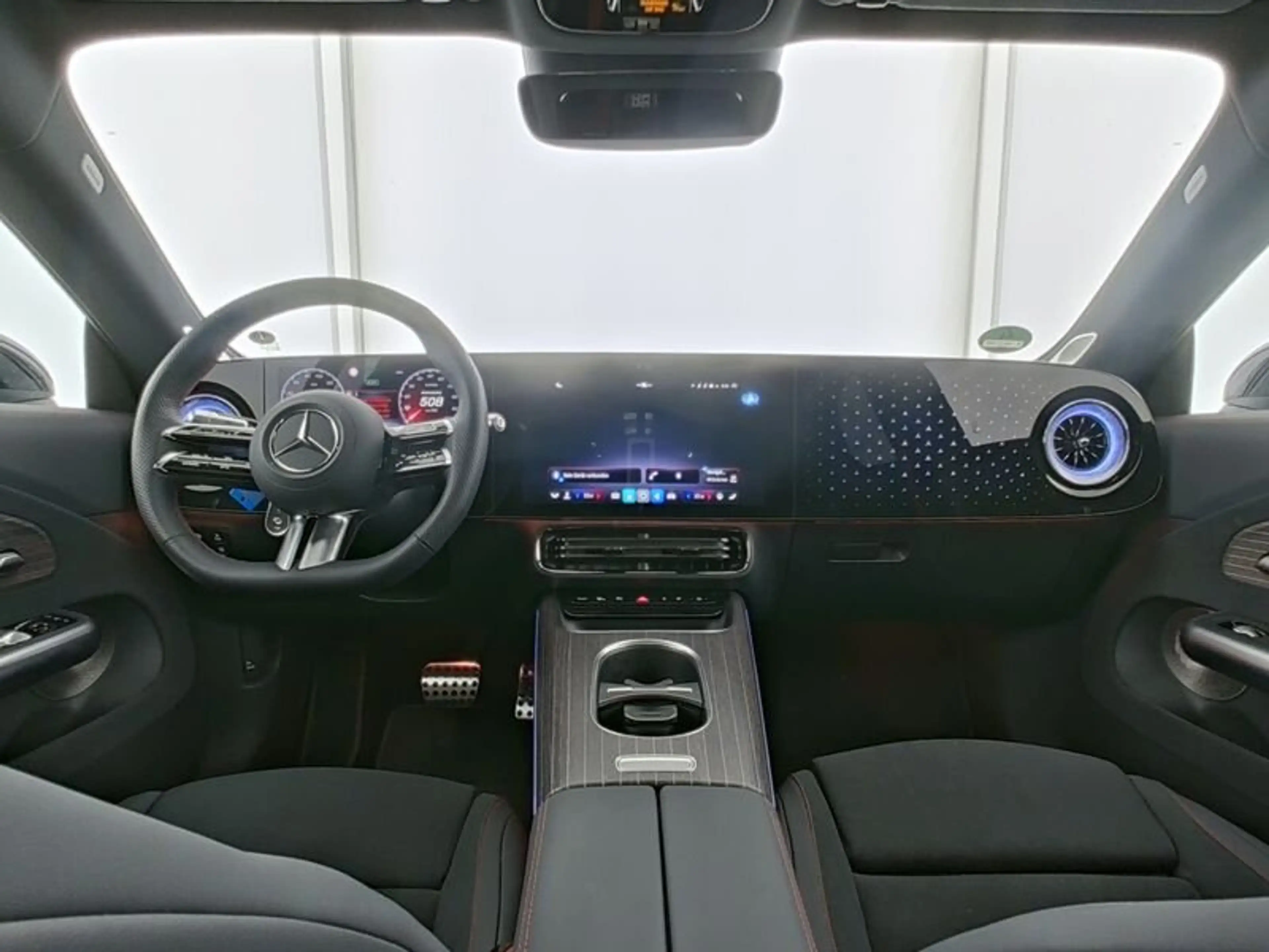 Mercedes-Benz CLA 250 CLA 250+ elektrisch AMG Line +/Premium+/Pano Navi — photo 6