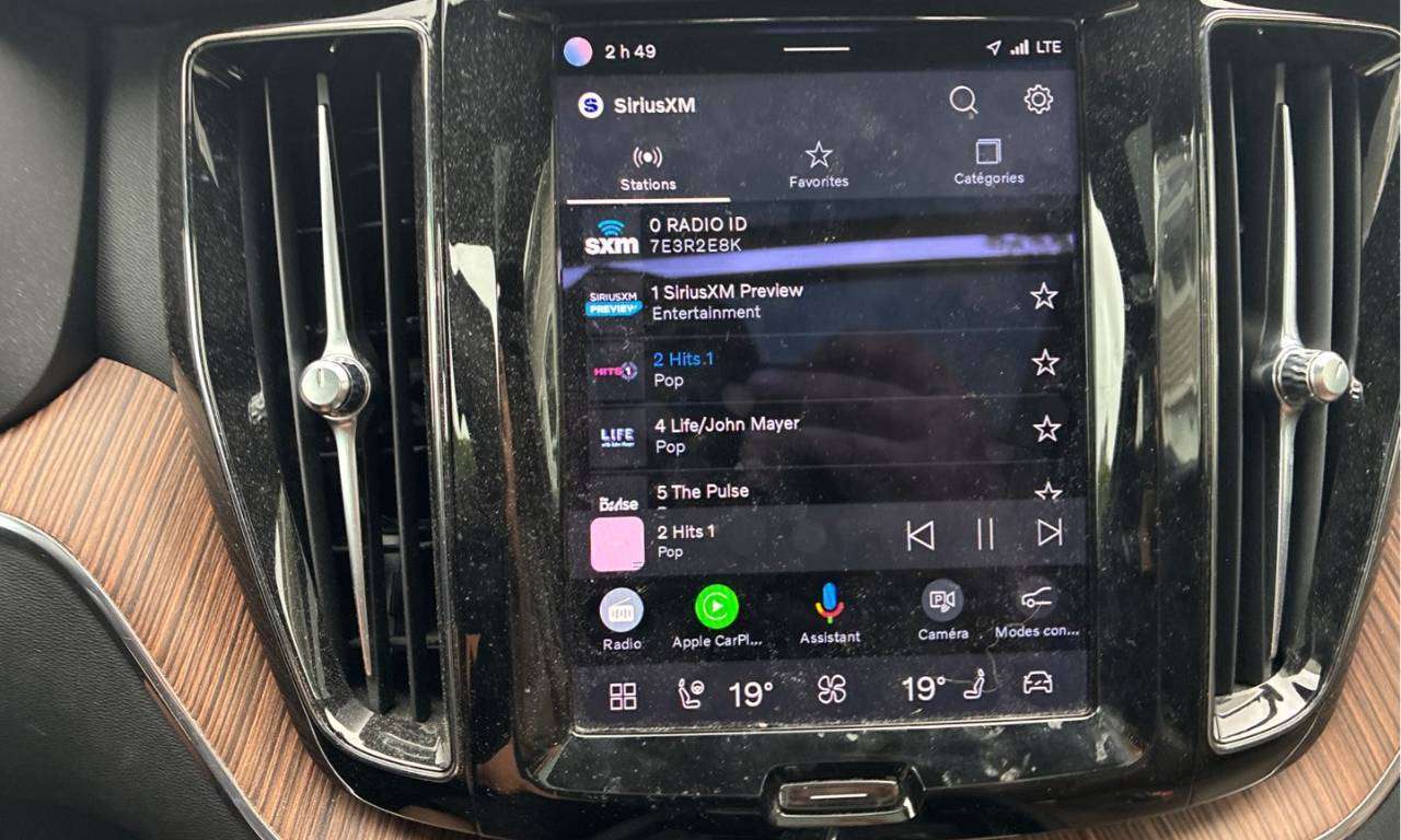 2023 Volvo XC60 T8 RECHARGE+ T8 BRIGHT THEME HYBRID CUIR TOIT PANO thumb 11